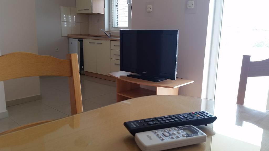 Apartments Mrdelja 브르시 외부 사진