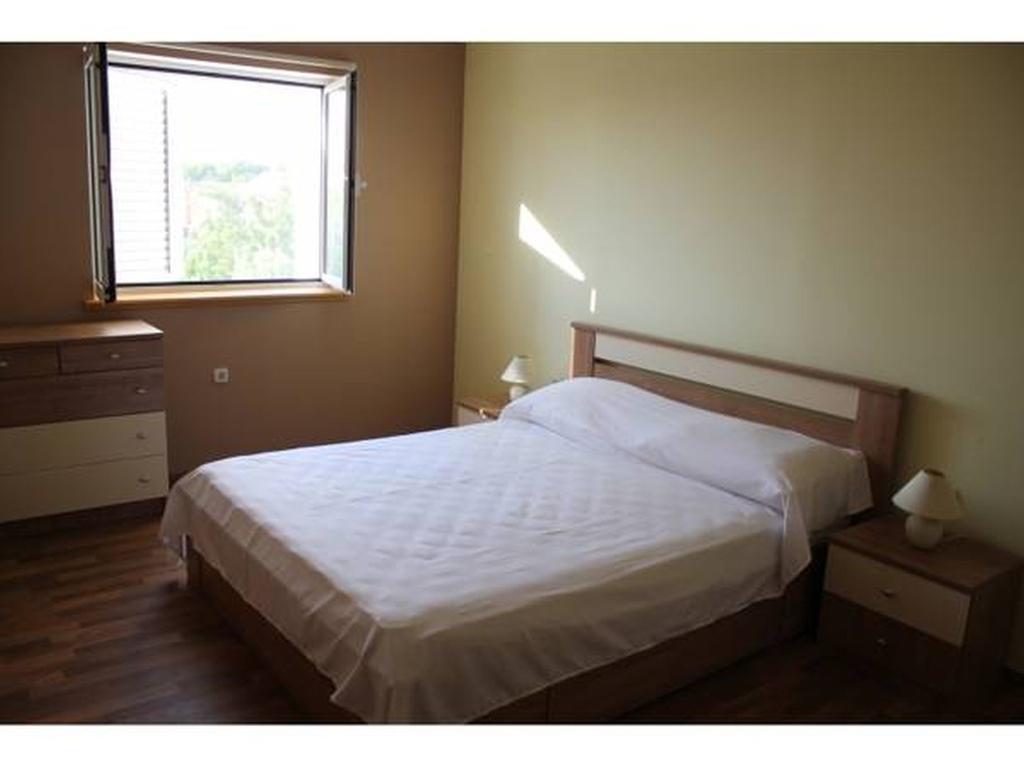 Apartments Mrdelja 브르시 외부 사진